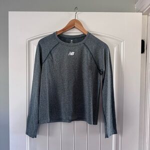 New Balance Heathered Blue Quick Dry Long Sleeve Running Shirt